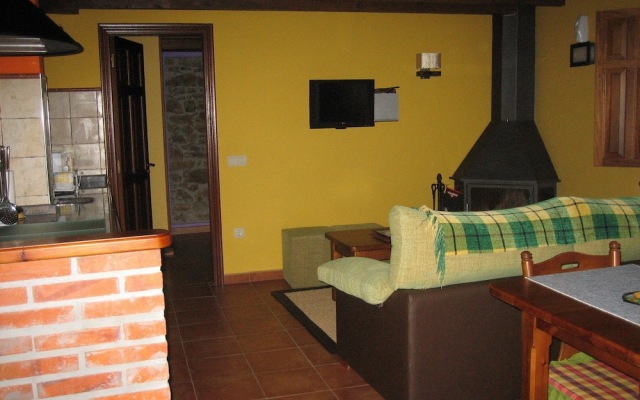 Apartamentos Rurales La Portiella