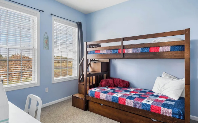 Villages at Five Points- West