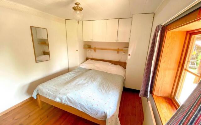 Beautiful 4-5 Persons Cottage in Alvdalen