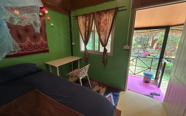 Hippy Hut Koh Chang