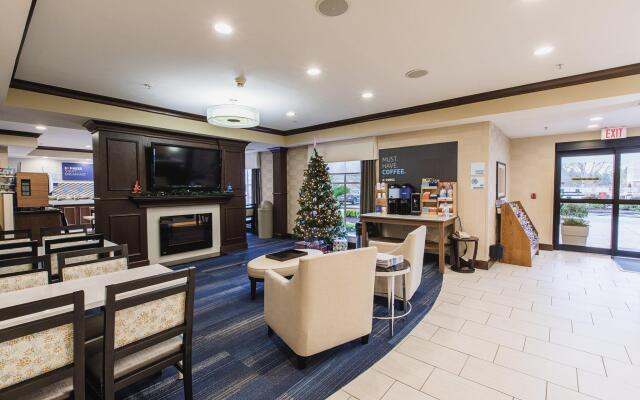 Holiday Inn Express Bothell by IHG