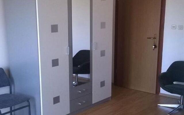Room Vjenceslava - with parking : R5 Senj, Riviera Senj