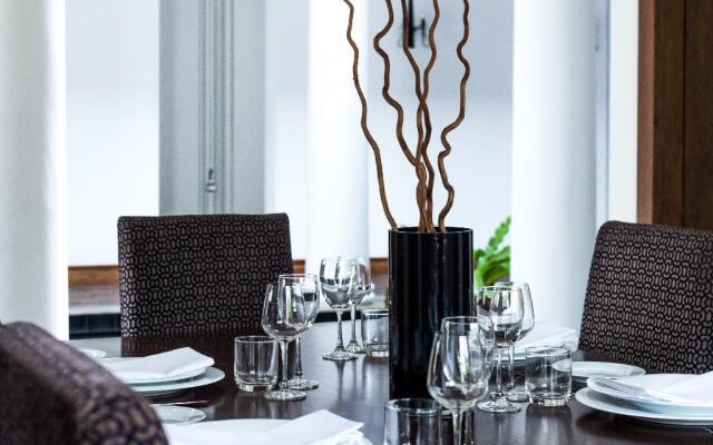 Villa White Queen Resort & Spa