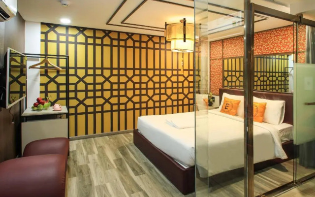 Eros Hotel - Love Hotel