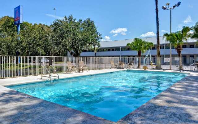 Studio 6 Jacksonville, FL - Baymeadows
