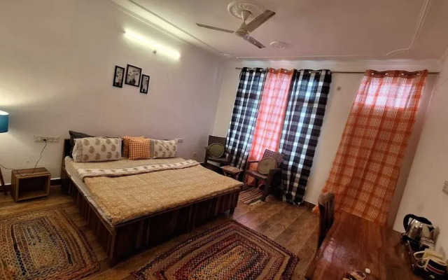 Aangan Homestay and Cafe