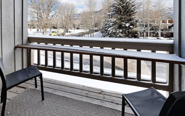Timber Ridge Unit 2e 1 Bedroom Condo by RedAwning