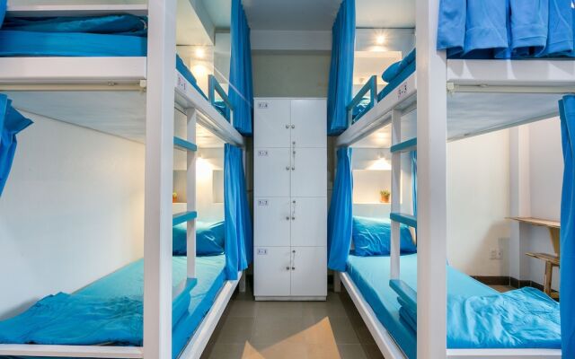 Yelo 2 Hostel