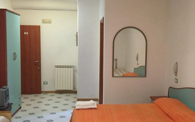 Paco Residence