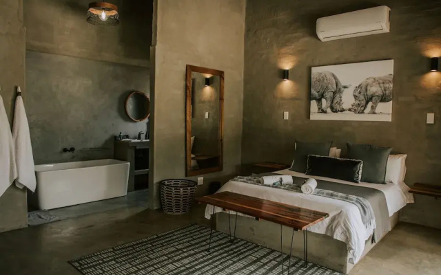 Rhino's Rest Private Luxury Villa