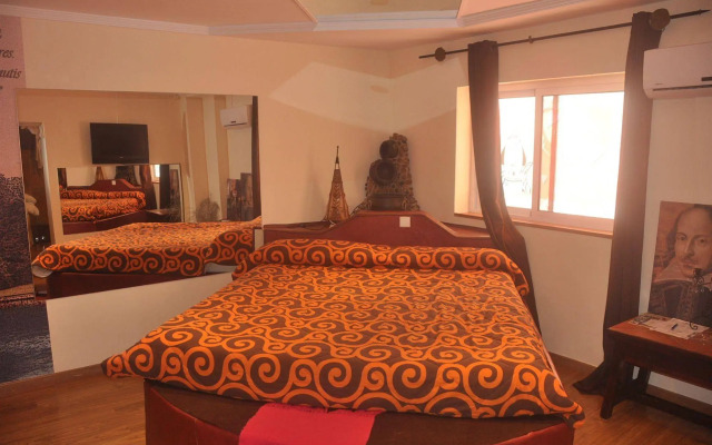 Hostal Temático El Cid