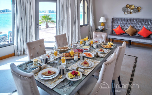 Dream Inn Dubai - Palm Villa Frond P