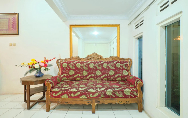 OYO 2394 Hotel Brosta
