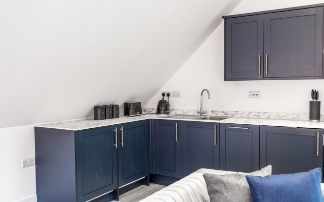 Mbasy Serviced Apartments Camberley