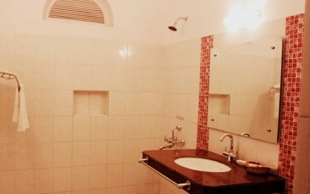 Hotel Harsh Ananda
