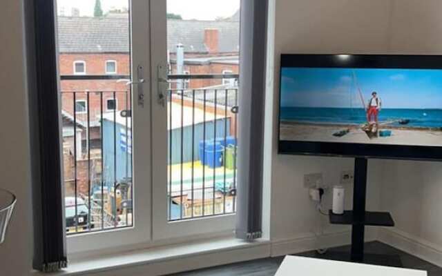Beautiful 1-bed Apartment in Tipton