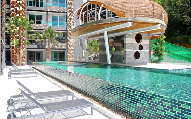 Emerald Patong New Studio with Balcony