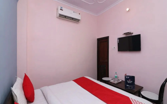 Rudraksh Hotel By OYO Rooms