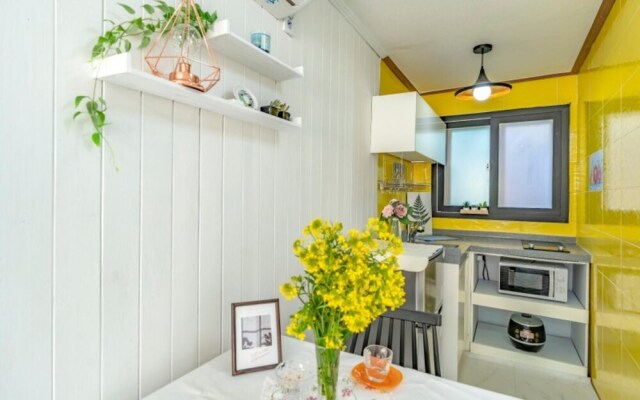 Yeosu Seommaeul Pension