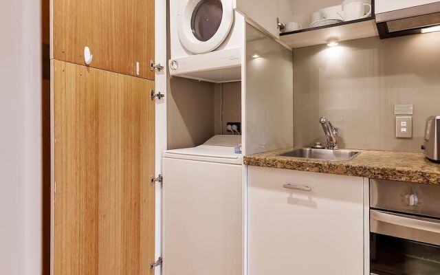 QV CBD Auckland Metropolis Apt - 722