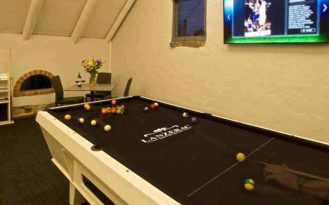 Pirathon Country Estate