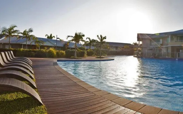 Pacific Blue Apartment 142, 265 Sandy Point Road