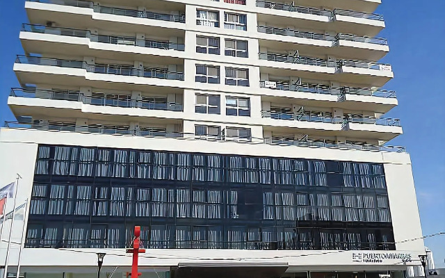 Hotel Puerto Amarras