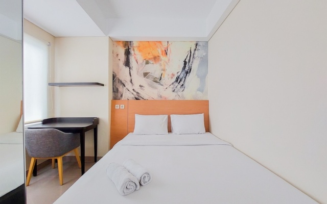 Homey And Comfort Studio Apartment At B Residence – Guest Rooms – Legok