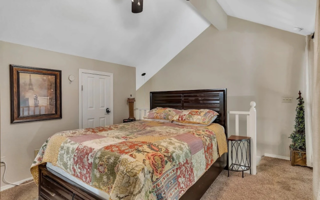 Tuscany On Taneycomo 2 Bedroom Condo by RedAwning