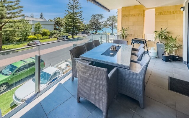 Absolute Beachfront Apartment Phillip Island