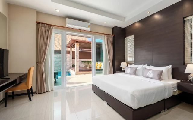 Luxury Pool villa C16 - 4BR 8-10 Persons