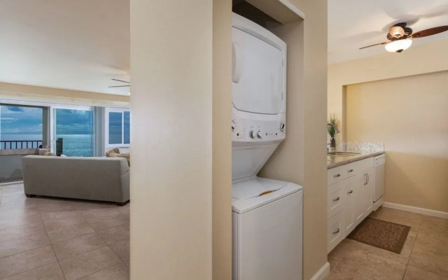 Banyan Tree By Kona Now