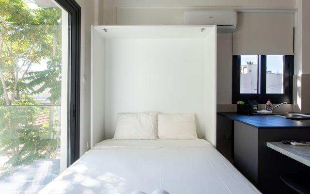 Yamas Urban Living Spiridonons