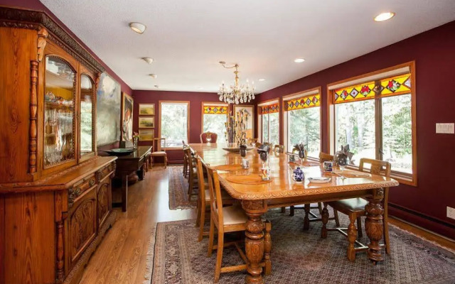 Hidden Valley Bed and Breakfast