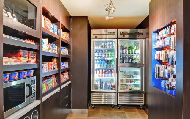 Courtyard Wichita at Old Town