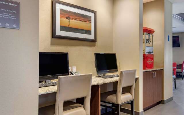 Comfort Inn & Suites