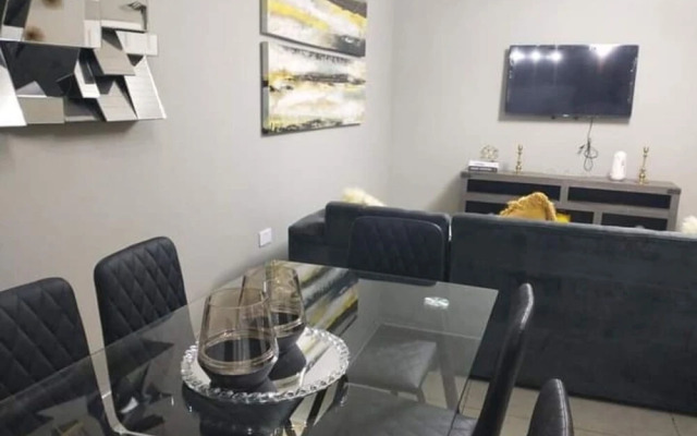 Spacious, With Great Design 2 Bedroomed Apartment