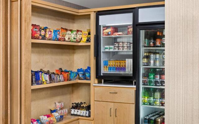 Holiday Inn Express & Suites Greenville - Downtown by IHG