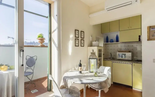 Apartment in Florence With Rooftop Views