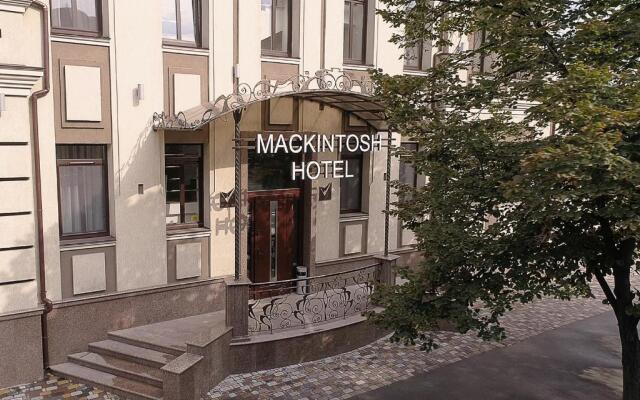 Mackintosh Hotel