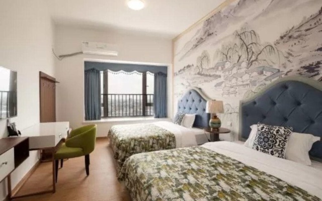 YUMI Apartment-Baiyun Baixin Sq Branch – Guest Rooms – Guangzhou