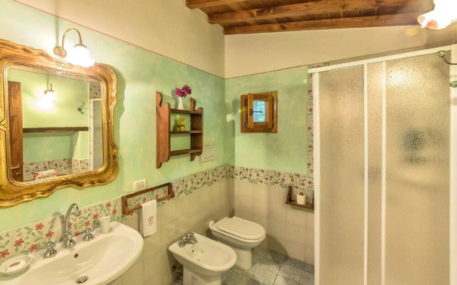 Cosy Holiday Home in Figline Valdarno With Garden