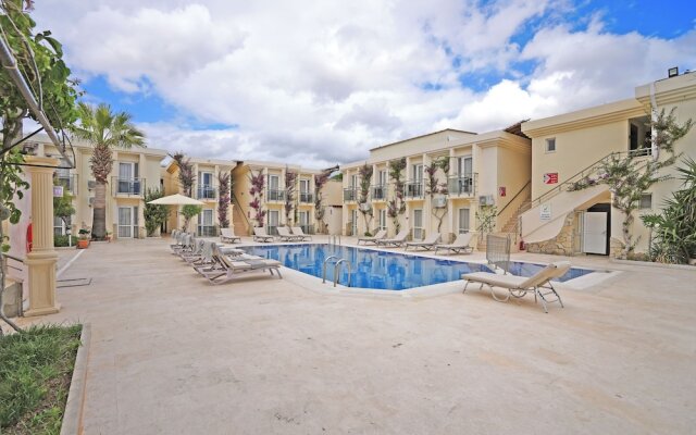 Ömer Aybak Beach Hotel