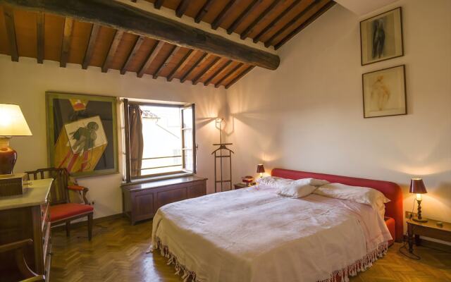 Ottavia by Vacation in Lucca