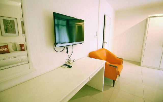 ZEN Rooms Dipati Ukur