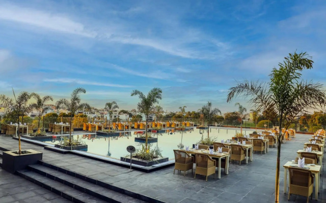 Essentia Luxury Hotel Indore