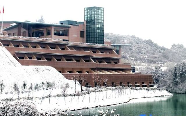 Zijing Hotel