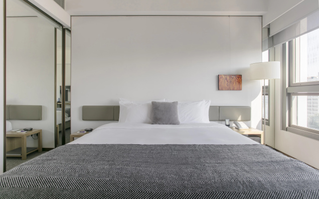 Hotel Stage – Guest Rooms – Kowloon