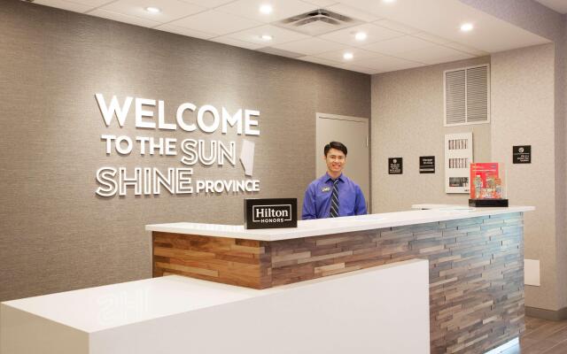 Hampton Inn & Suites by Hilton Edmonton St. Albert