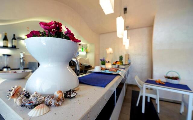 Colonna Rooms & Apartment